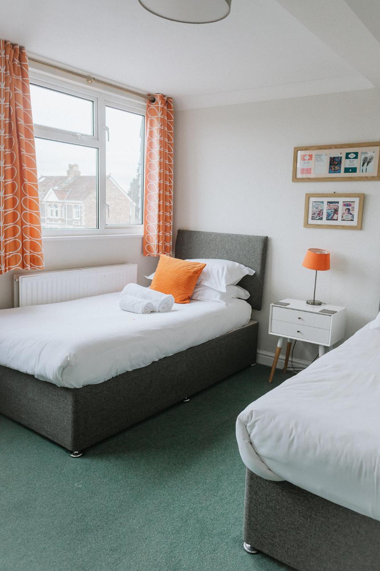 Hayward'S At The Grasmere Keynsham Extérieur photo