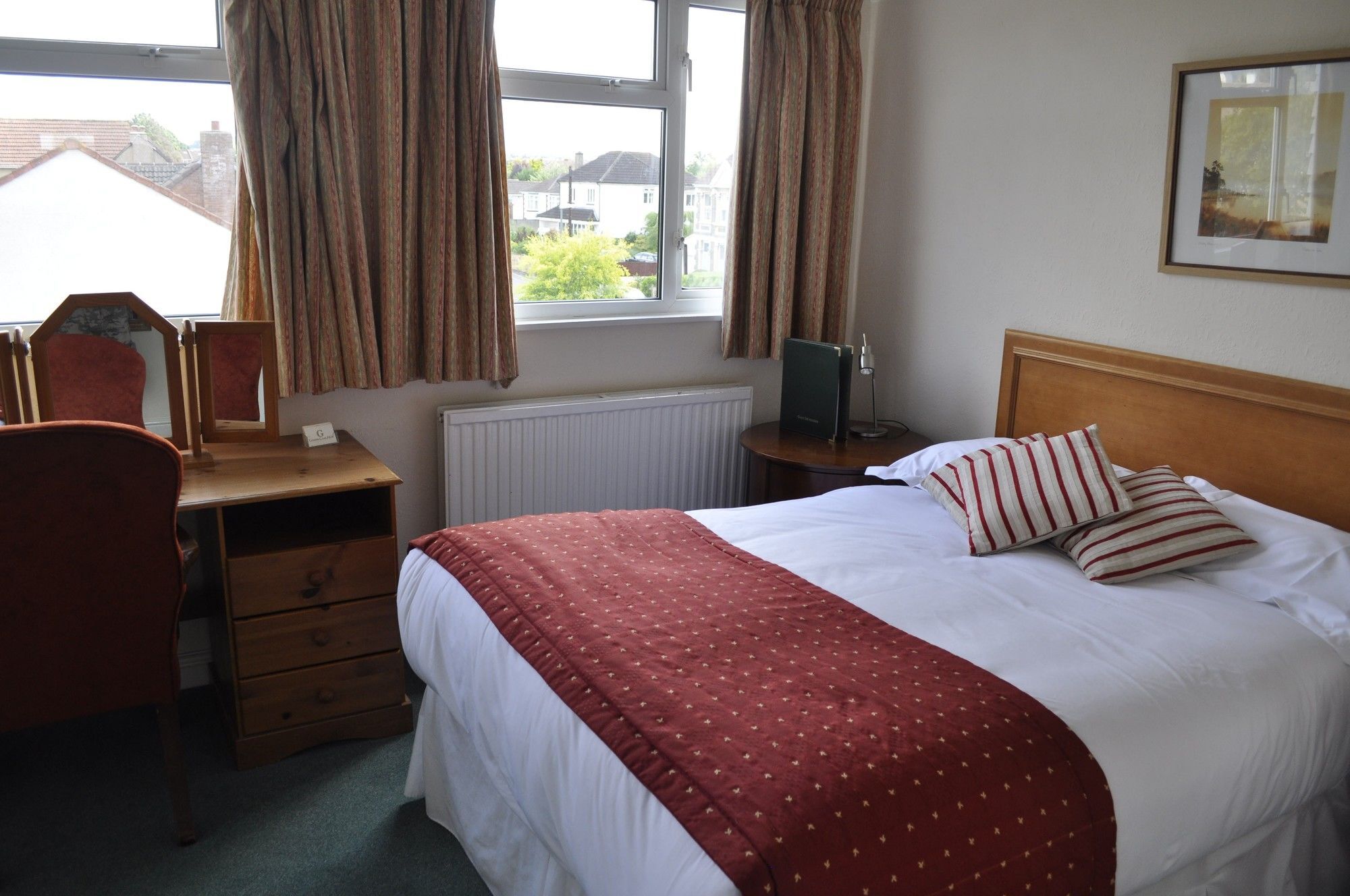 Hayward'S At The Grasmere Keynsham Extérieur photo