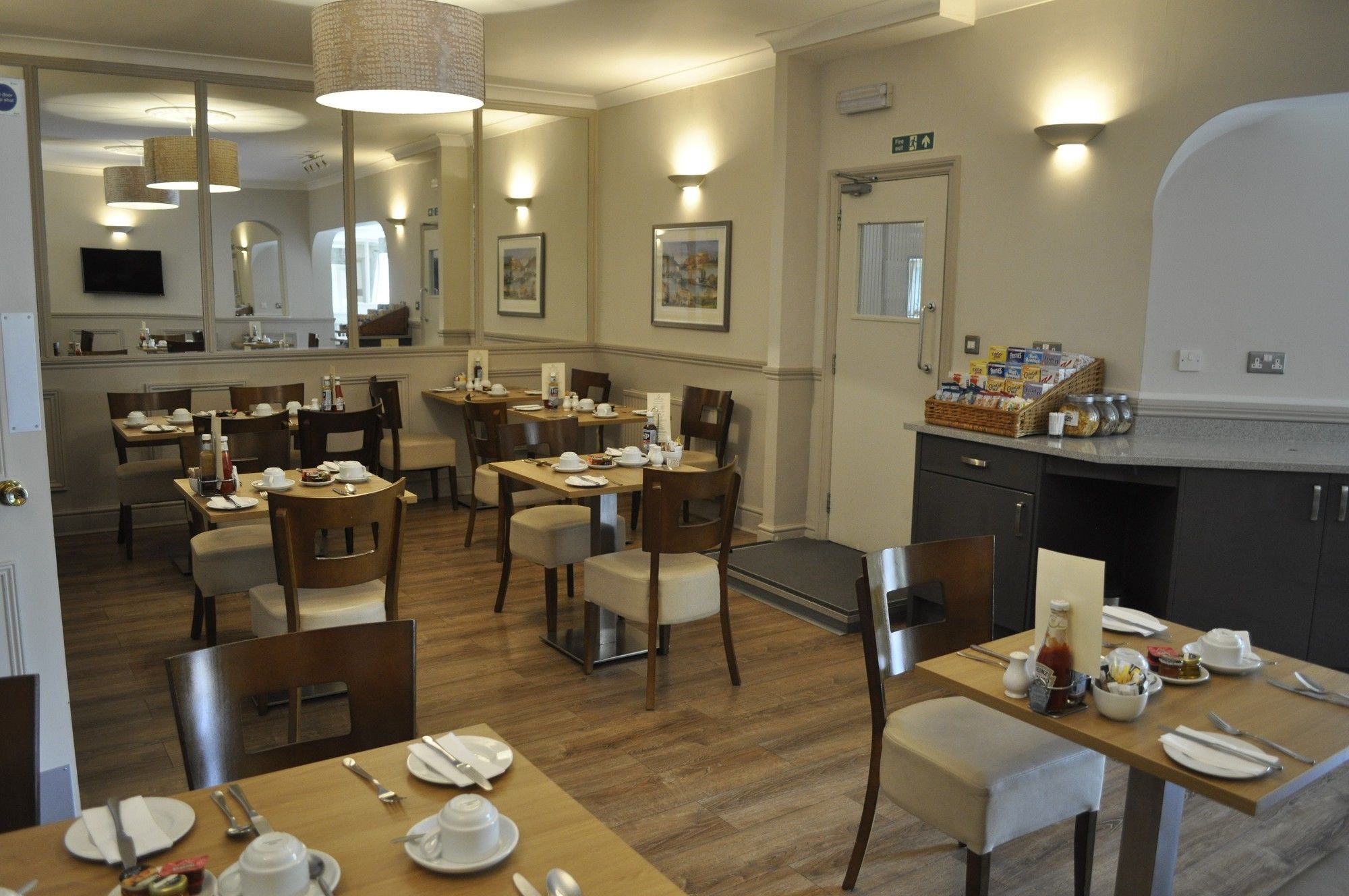 Hayward'S At The Grasmere Keynsham Extérieur photo