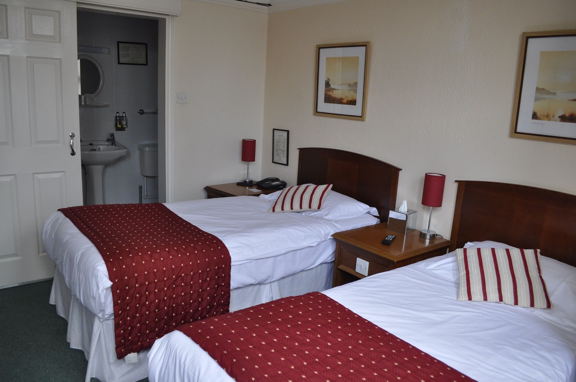 Hayward'S At The Grasmere Keynsham Extérieur photo